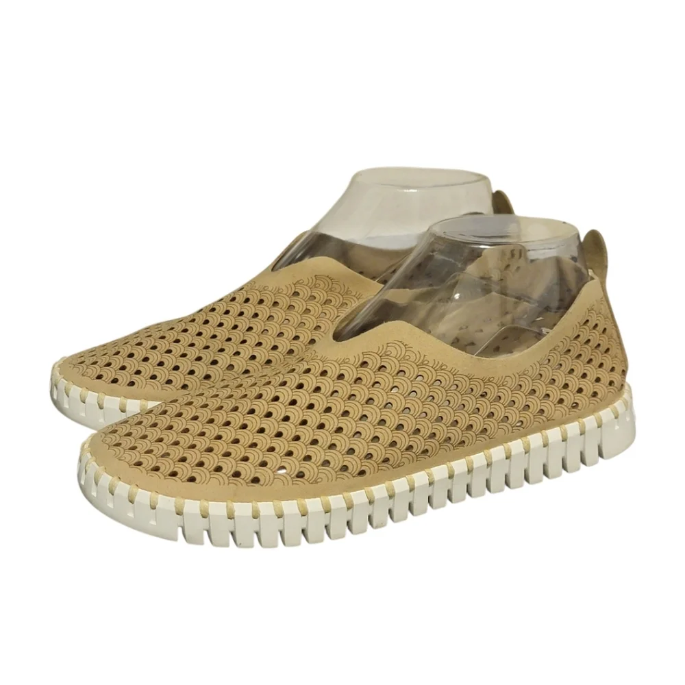 Ilse Jacobsen Tulip Perforated Slip‎ On Size 39 US 8.5-9